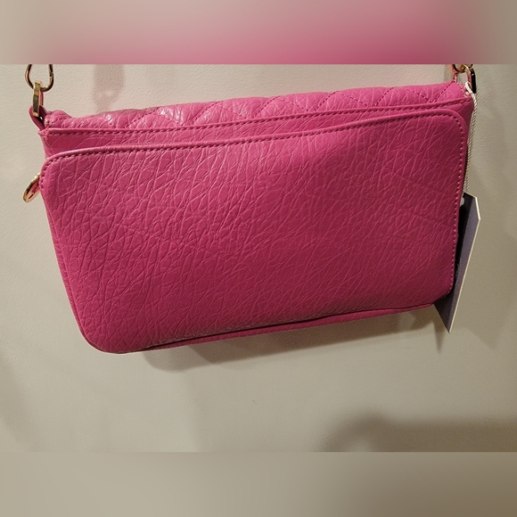 Daphne Damsel in Defense Concealed Collection Kari's Clutch - Picture 10 of 16